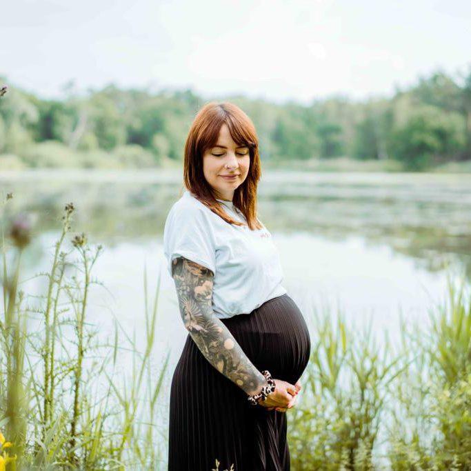 Laura Schlosser - Fit durch die Schwangerschaft - Teresa Ksoll